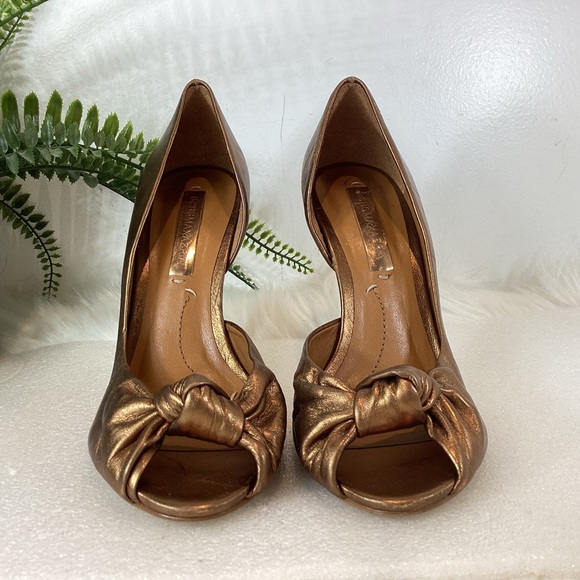 BCBGMAXAZRIA LEATHER BRONZE TWIST KNOT PEEP TOE STILETTO PUMPS SZ 7.5 - Picture 4 of 9